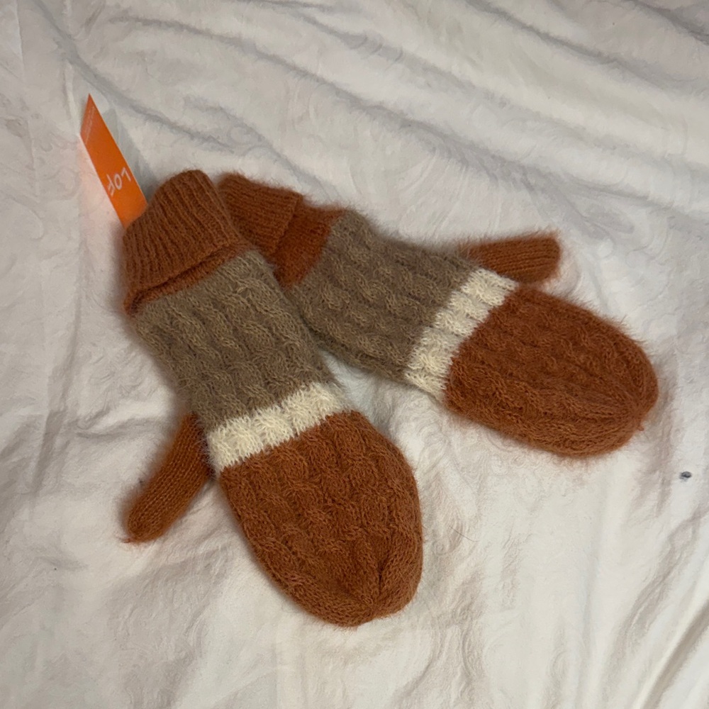 Cozy Brown and Apricot Mittens